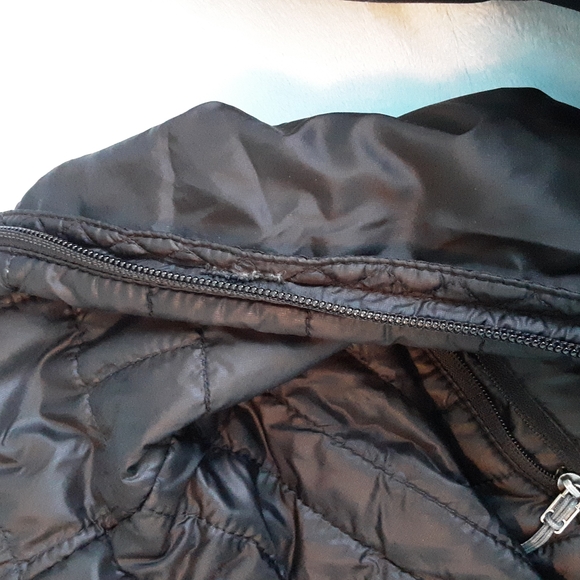 Patagonia Puffer Coat - Picture 8 of 10